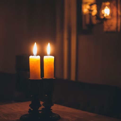 Candlelit Moments