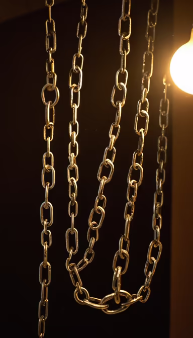 Golden Links