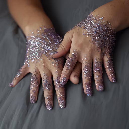 Sparkling Hands