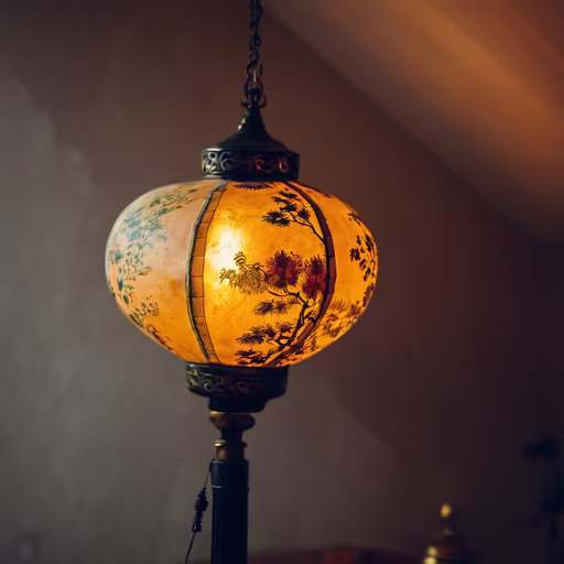 Oriental Glow