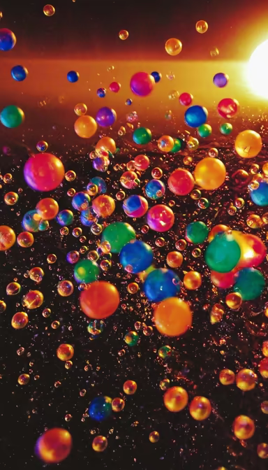 Chromatic Spheres Chromatic Spheres