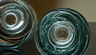 Crystal Reflections Crystal Reflections