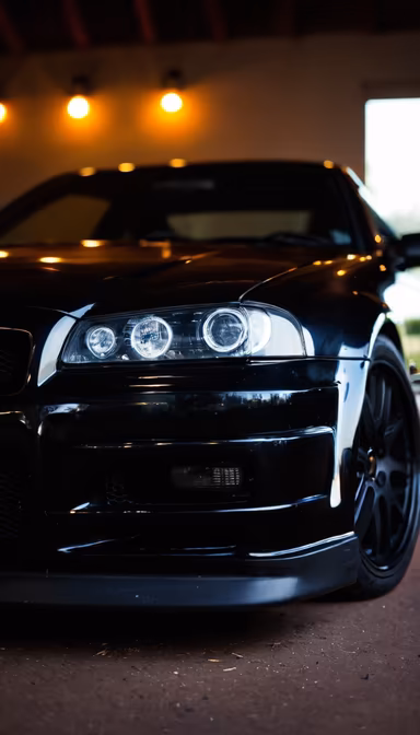Sleek Machine