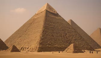 Giza's Majesty Giza's Majesty
