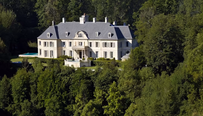 Estate Living