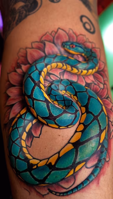 Serpentine Art