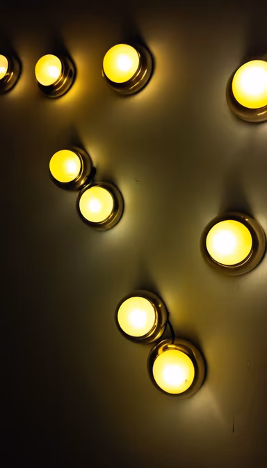 Illuminating Design Illuminating Design