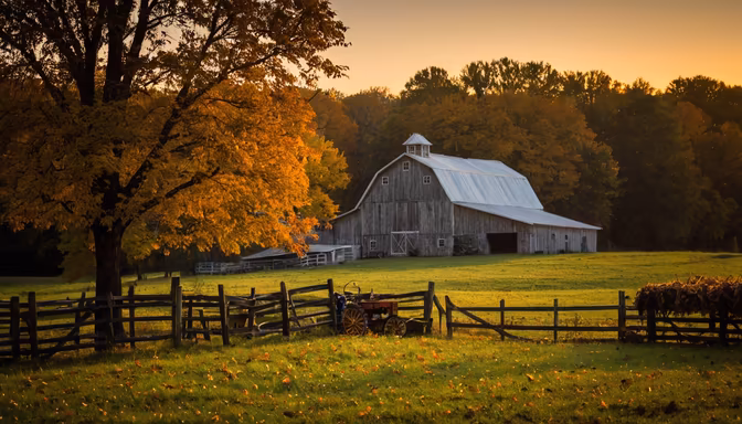 Autumn Barn